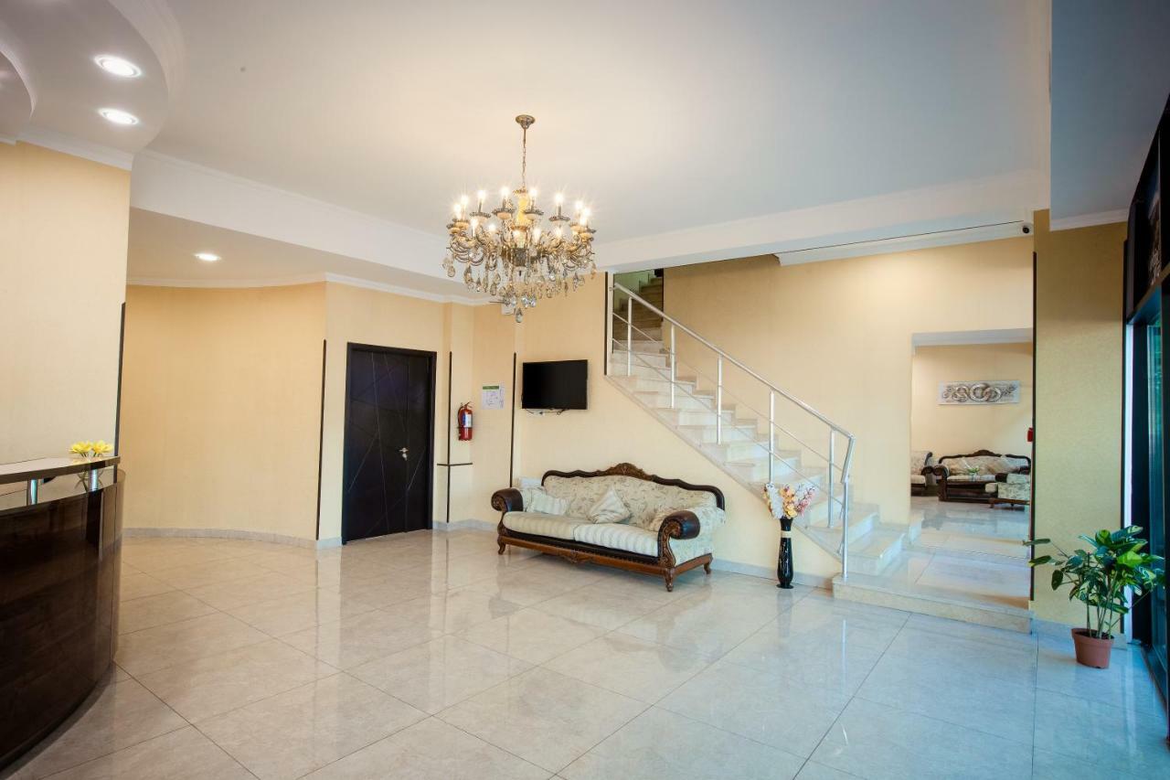 Hotel Comfort Tbilisi Ngoại thất bức ảnh