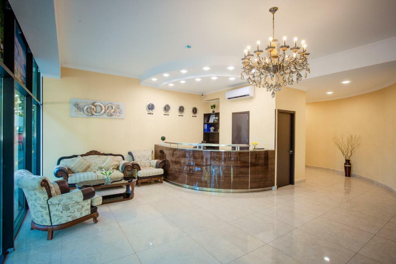 Hotel Comfort Tbilisi Ngoại thất bức ảnh
